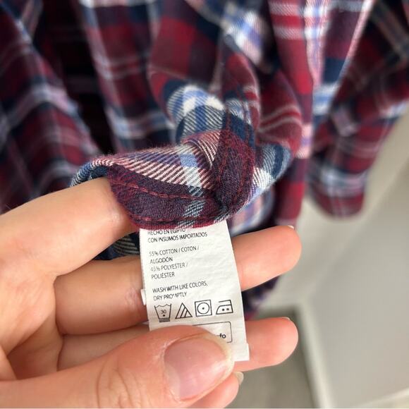 Izod Red Plaid Flannel Shirt Size L Unisex - Picture 3 of 6